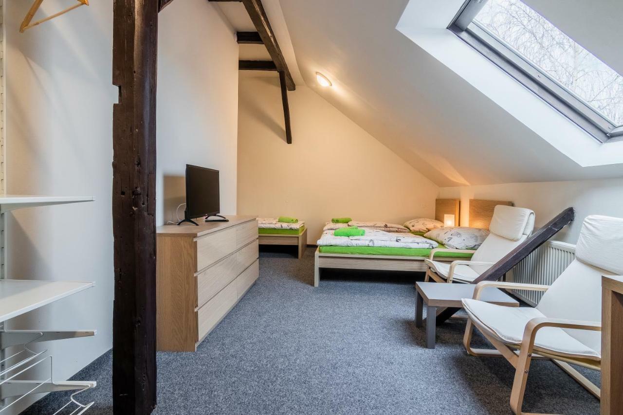 Hotel*** Cesky Dum Chomutov Zewnętrze zdjęcie