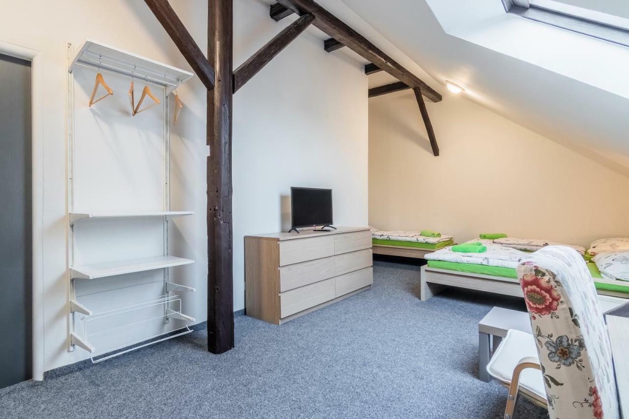 Hotel*** Cesky Dum Chomutov Zewnętrze zdjęcie