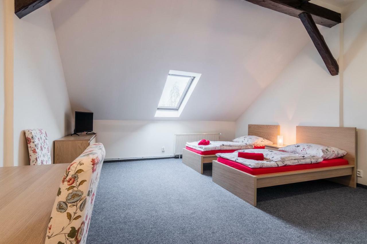 Hotel*** Cesky Dum Chomutov Zewnętrze zdjęcie