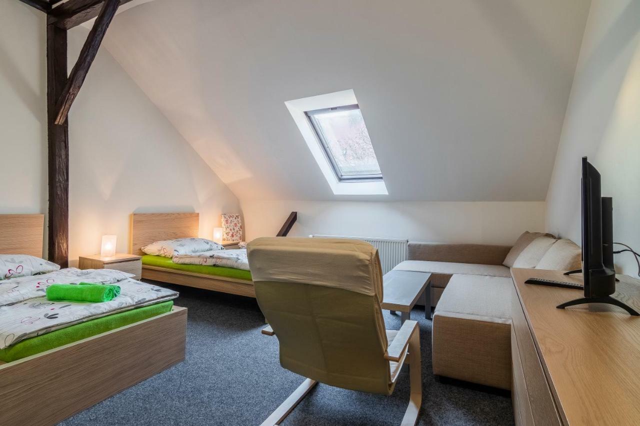 Hotel*** Cesky Dum Chomutov Zewnętrze zdjęcie
